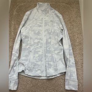 lululemon define jacket. color: white camo